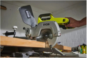 Торцовочная пила RYOBI R18MS216-0 8V, 216 мм