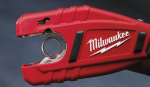 Труборез Milwaukee C12 PC0 без аккумулятора и ЗУ 4933411920