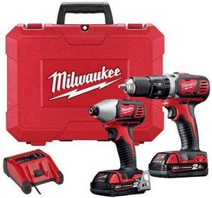 Набор аккумуляторных инструментов Milwaukee M18 BPP2D-402C 4933447126 2х4,0 Ач в кейсе с АКБ и ЗУ