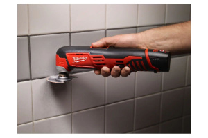 Реноватор Milwaukee M12 C12MT-0 без акб и ЗУ 4933427180