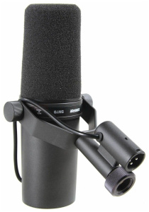 Микрофон проводной Shure SM7B, разъем: XLR 3 pin (M), черный