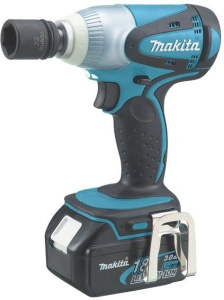 Гайковерт ударный аккумуляторный Makita DTW251RFJ
