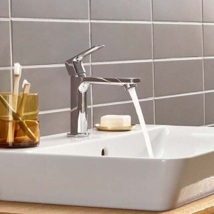 Однорычажный смеситель Hansgrohe Rebris E 72589000, хром