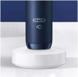 Электрическая зубная щетка Oral-B iO Series 7N Sapphire Blue