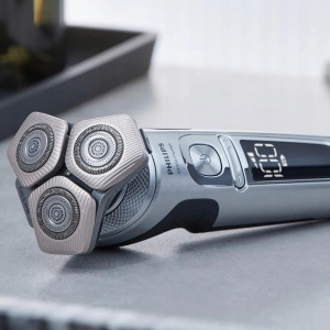 Бритва Philips Series 9000 Prestige SkinIQ SP9871/22, черный