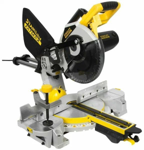 Пила Stanley FME720