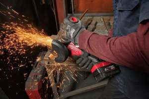 Аккумуляторная угловая шлифовальная машина Milwaukee M18 FSAG115X-0 18 В, без АКБ и ЗУ