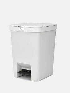 Мусорное ведро с педалью Brabantia StepUp 800245 10л, светло-серое