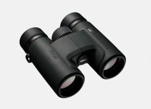 Бинокль Nikon Prostaff P7 10x30