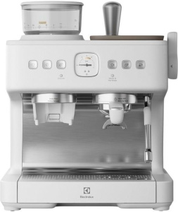 Кофемашина Electrolux Series 800 E8EC1-8SW