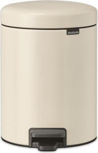 Мусорное ведро с педалью Brabantia NewIcon 149900, 5 л, светло-бежевое