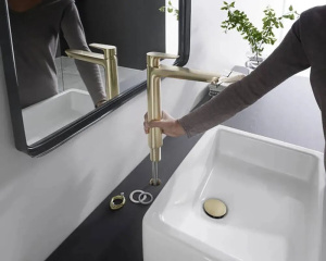 Смеситель для раковины Hansgrohe Talis E 71717140 матовая бронза