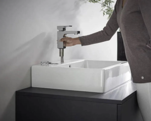 Смеситель для раковины Hansgrohe Vernis Shape 100 без сливного гарнитура, хром 71569000