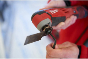Реноватор Milwaukee M12 C12MT-202B 12,0 Ah и ЗУ 4933441710