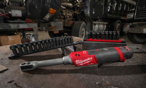 Трещотка проникающая Milwaukee M12 FPTR 0 без аккумулятора и ЗУ 4933480756
