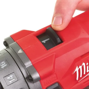 Аккумуляторная ударная дрель-шуруповёрт Milwaukee M12 FPD-0 12 В, без АКБ и ЗУ