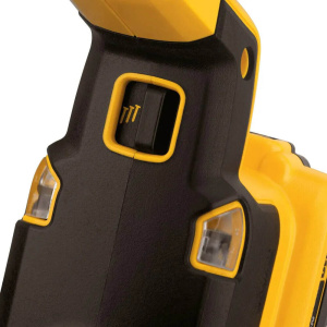 Аккумуляторный гвоздезабивной пистолет DeWALT DCN681NXJ, без АКБ и ЗУ
