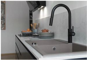 Кухонный кран Franke Pescara L slide-in spray 115.0575.968, черный матовый
