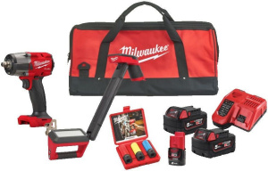 Набор аккумуляторных инструментов Milwaukee M18 FPP2BH-523B + 2х5,0 Ач 1х2,0 Ач в сумке с АКБ и ЗУ