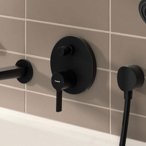 Смеситель для ванны Hansgrohe LivaFine 72488670, матовый черный