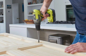 Аккумуляторная дрель RYOBI One R18DD2-220S 2 АКБ и ЗУ