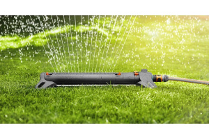 Дождеватель осциллирующий Gardena AquaZoom L 18714-20
