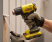 Аккумуляторный строительный фен Stanley SFMCE530B