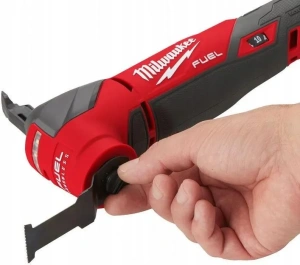 Аккумуляторный мультитул Milwaukee M18 FMT-502X 18 В, 2×5,0 А·ч АКБ, ЗУ, кейс