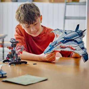 Конструктор LEGO Marvel 76325 Мстители: Квинджет Альтрона