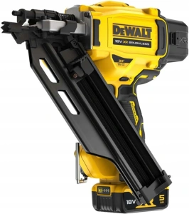Аккумуляторный гвоздезабиватель DeWALT DCN930P2 в кейсе с АКБ и ЗУ