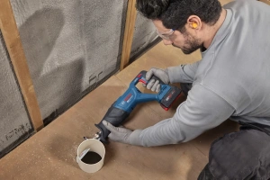 Сабельная пила Bosch GSA 18V-280 Professional 06016D1000