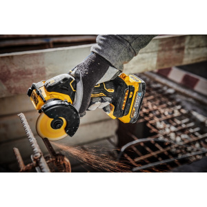 Аккумуляторная отрезная машина DeWALT DCS438N, без АКБ и ЗУ