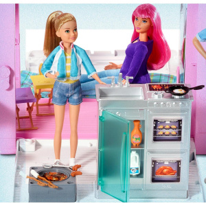 Игровой набор Barbie Дом мечты на колесах GHL93