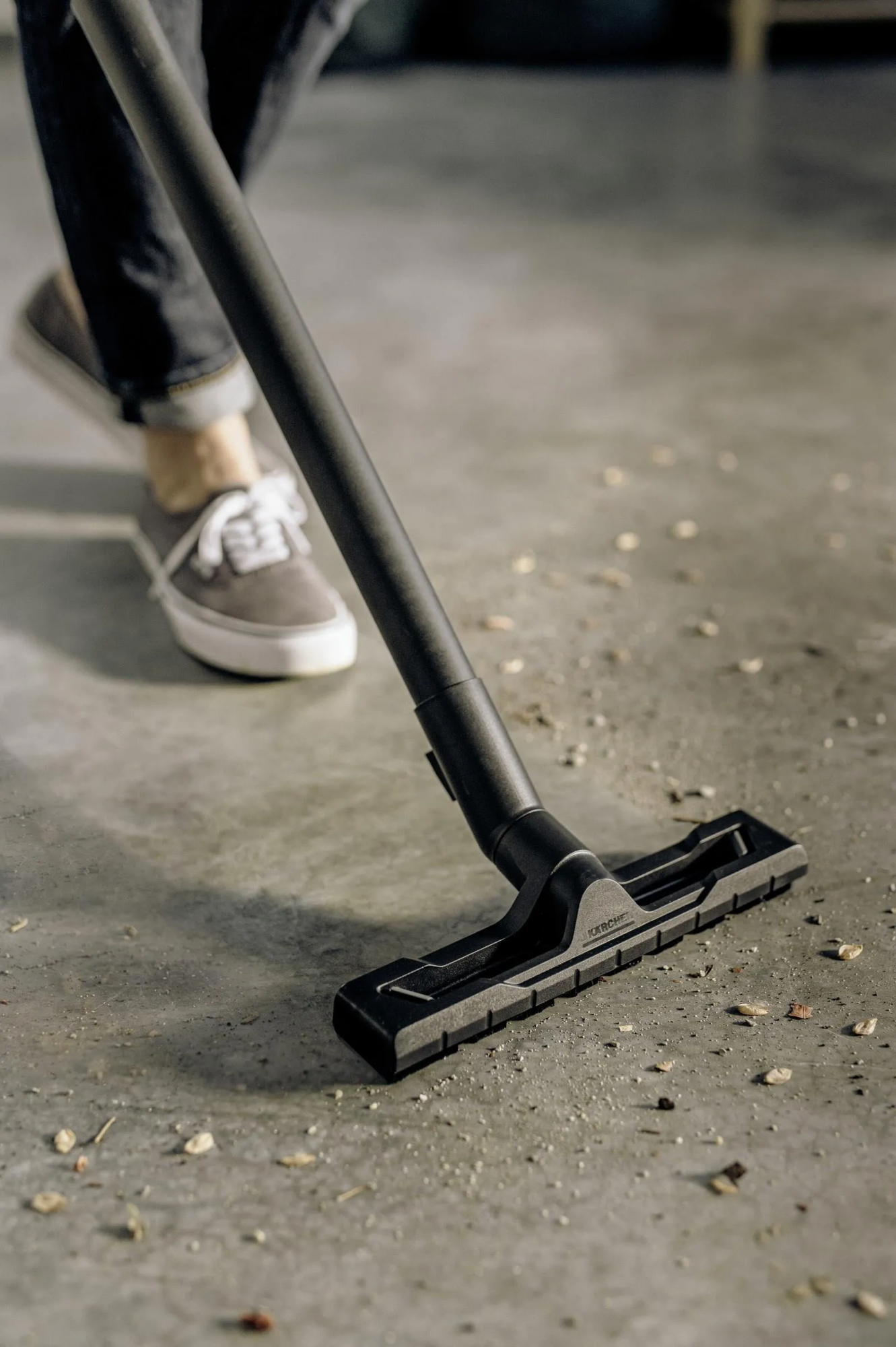 Пылесос Karcher WD 2 Plus S V-15/4/18/C (1.628-054.0)