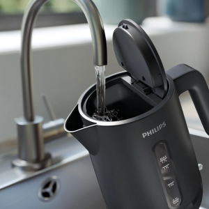 Электрический чайник Philips Series 1000 HD9314/90, черный