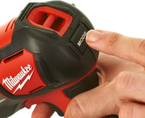 Фонарь Milwaukee M12SLED-0 4933451261 , без АКБ и ЗУ