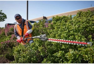 Аккумуляторный высоторез Milwaukee M18 FHETE22-0 4933498515