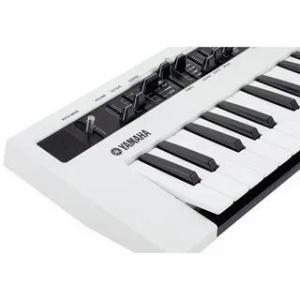 Синтезатор Yamaha Reface CS