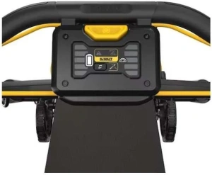 Аккумуляторная газонокосилка DeWALT DCMWP134W2-QW с 2 АКБ и ЗУ
