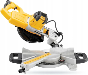 Торцовочная пила DeWALT DWS773