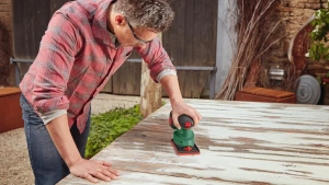 Эксцентриковая шлифовальная машина аккумуляторная Bosch UniversalSander 18V-10 06033E3100