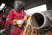 Аккумуляторная угловая шлифмашина DeWALT DCG405NT, без АКБ и ЗУ