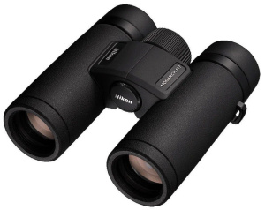 Бинокль Nikon Monarch M7 10x30