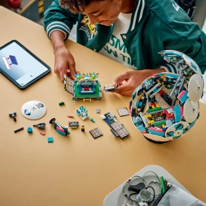 Конструктор LEGO Editions Football 43019 Футбольный мяч