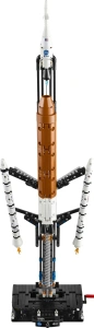 Конструктор LEGO Technic 42221 Ракета NASA SLS «Артемида»