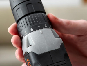 Аккумуляторная дрель-шуруповерт Black+Decker BCD001C1KA-QW