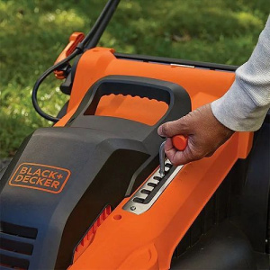 Электрическая газонокосилка BLACK+DECKER LM2000-QS