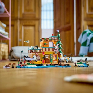 Конструктор LEGO Friends 42626 Водные виды спорта в кемпинге