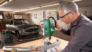 Настольная сверлильная машина Bosch PBD 40 0603B07000
