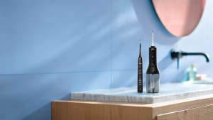 Набор: зубная щетка и ирригатор Philips Sonicare DiamondClean 9000 HX3866/43, черный